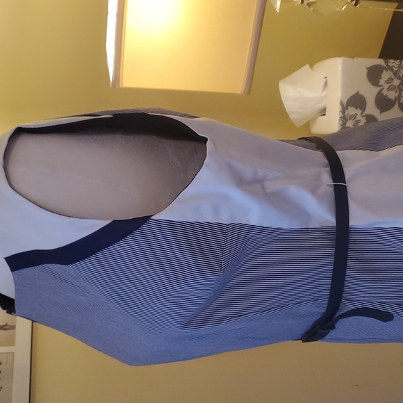 JONES NEW YORK DRESS, NWOT, size 10, stretch, sleeveless, navy/white stripe - Picture 4 of 11